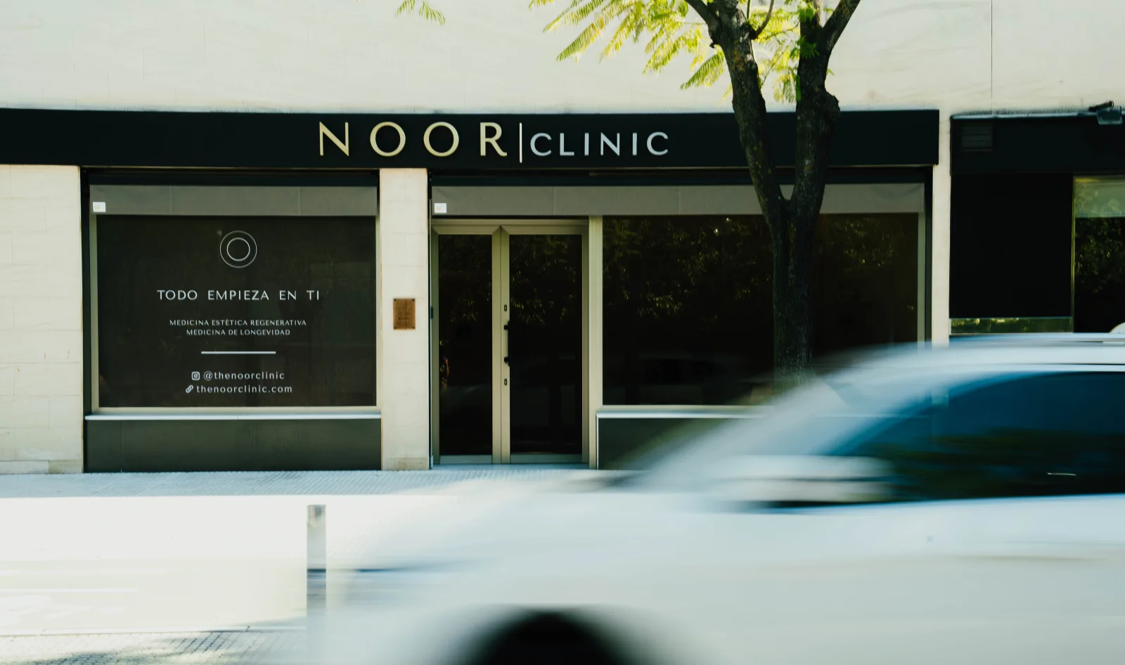Fachada de The Noor Clinic
